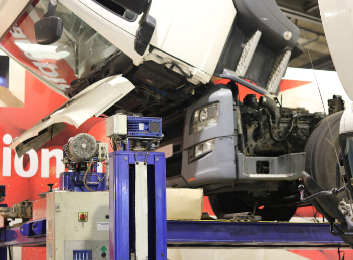 Truck & Trailer Repair and Maintenance